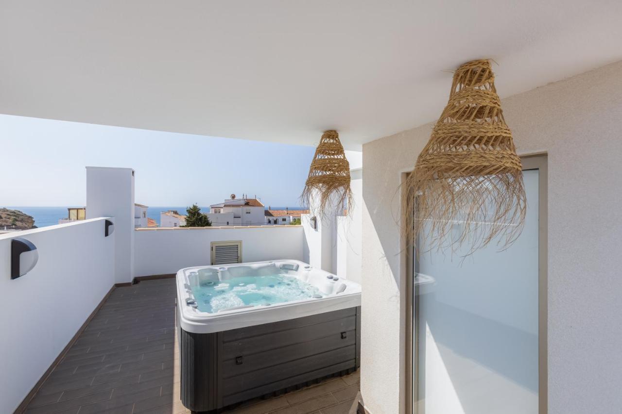 Burgau Village And Sea Luaran gambar